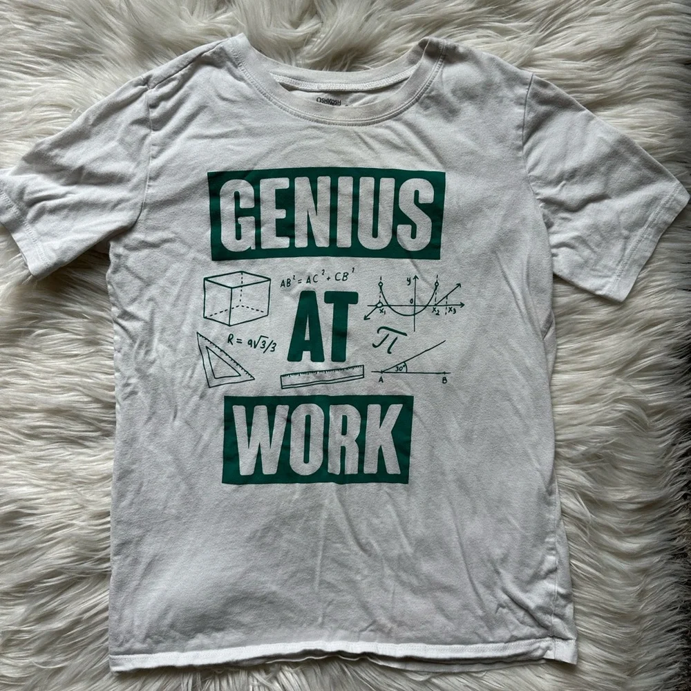 GENIUS cotton graphic tee